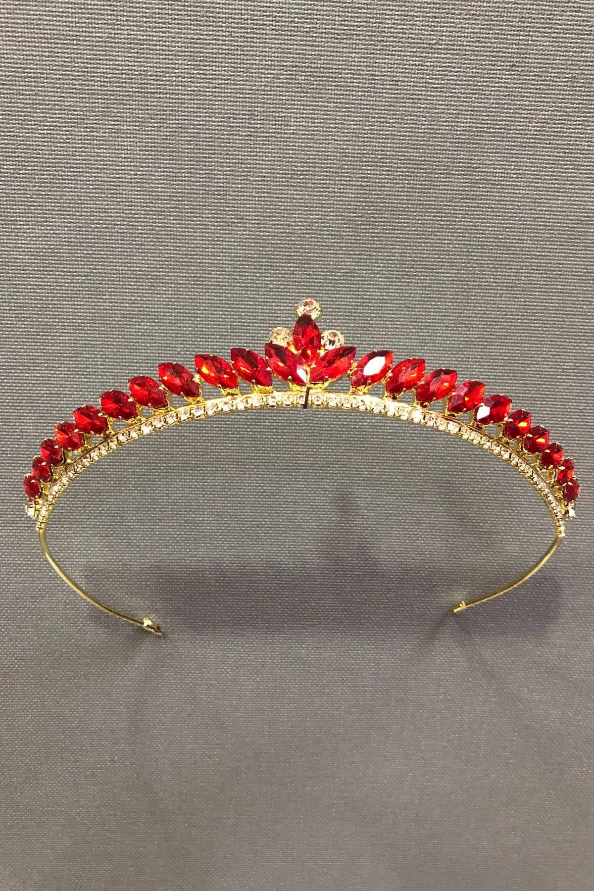 

Lara Kırmızı Taşlı Gelin ve Kına Tacı