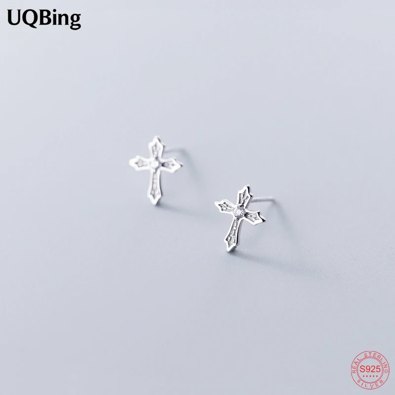 

Женские серьги-гвоздики из серебра 925 пробы с цирконом