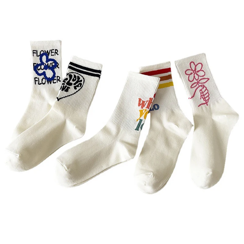 

White Cotton Sports Socks Fashion Graffiti Rainbow Cotton Socks Middle Tube Socks Street Wear Harajuku Style Socks for Men Woman