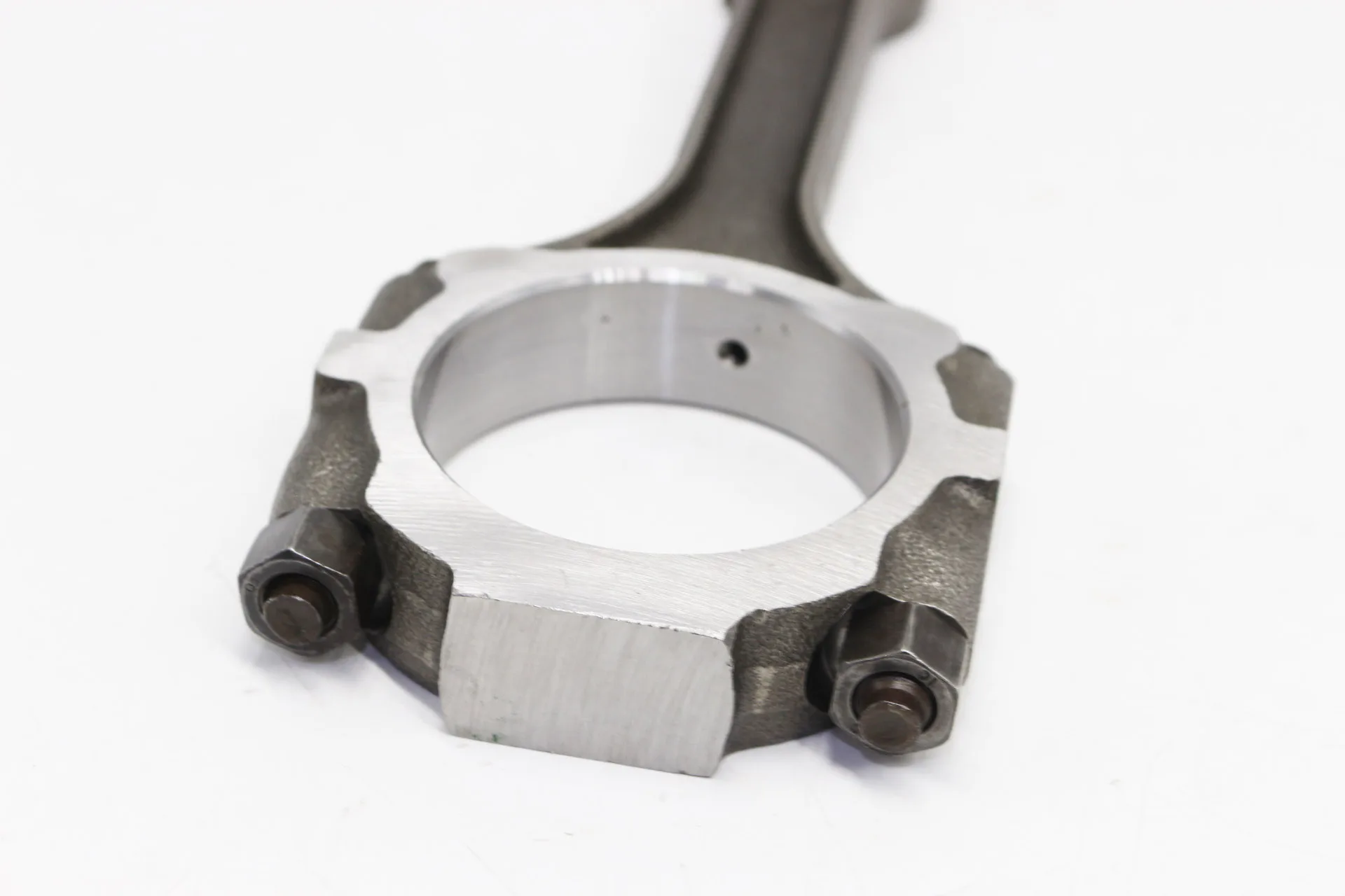 1 шт. 2351027100 шатун для HYUNDAI A1544 D4EA D4EA-V D4EB SANTA FE TUCSON ELANTRA CRDi