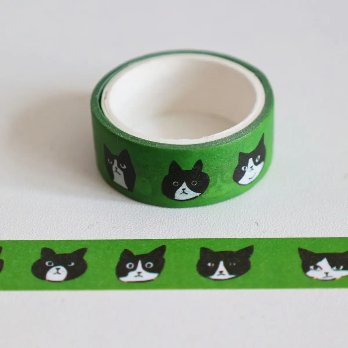 

Клейкая декоративная лента "Васи", цветочные тюльпаны