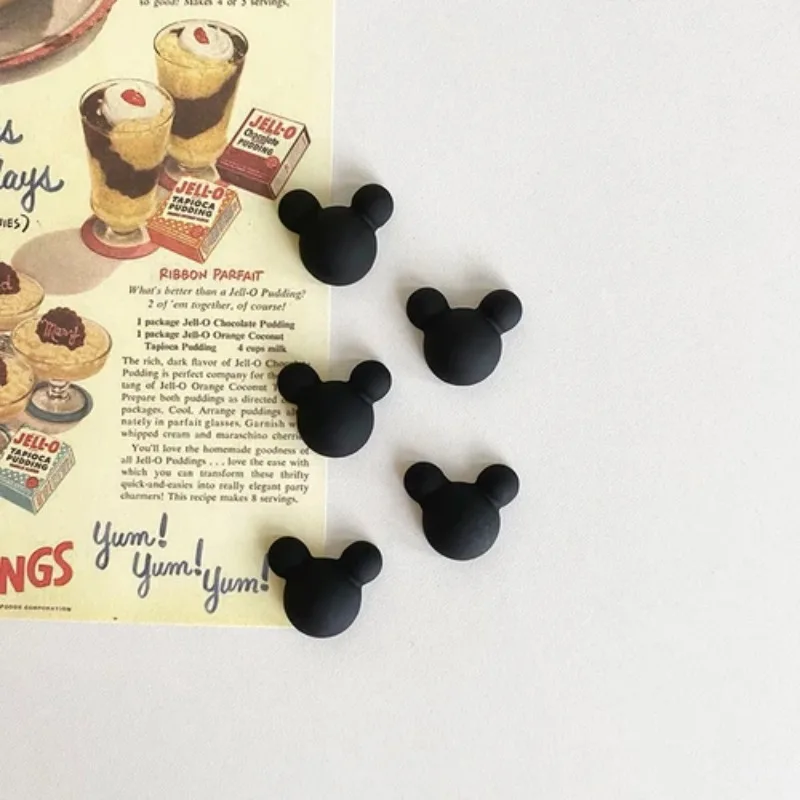 

Магнит Mo Landi с головой животного