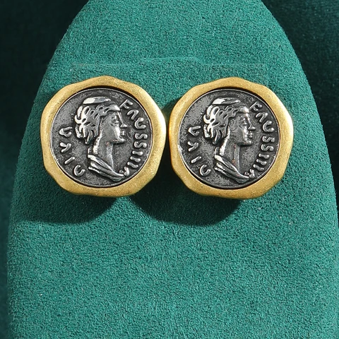 LOVE GREEN LIVE GREEN Серьги-гвоздики с монетами золотого цвета