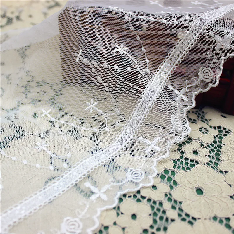 

Mesh Embroidery Small Rose Lace Wedding Dress Trim Clothing Accessories 29cm Width RS2742