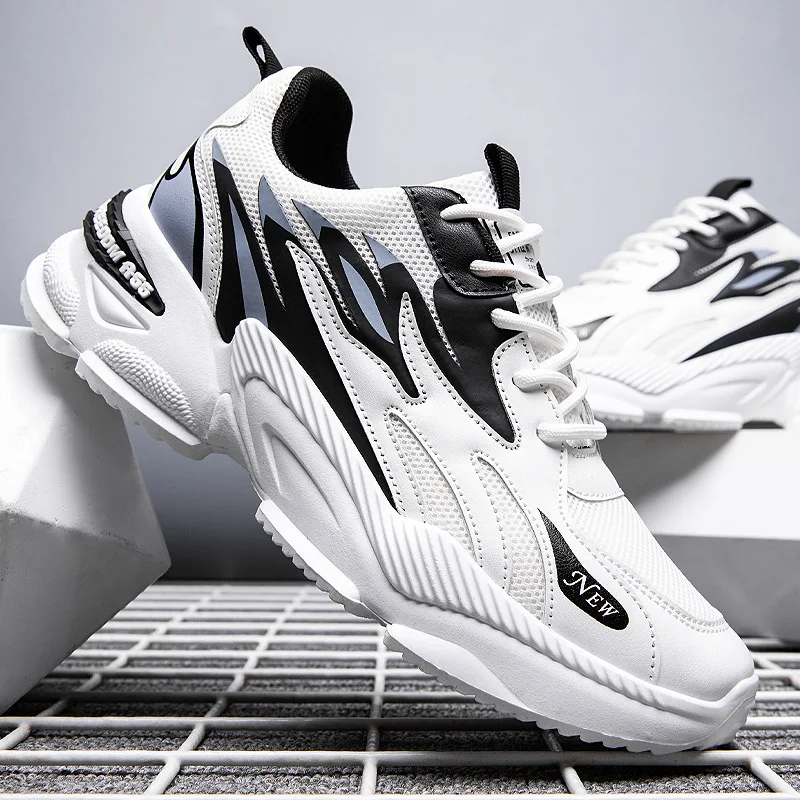 Men's 2022 New Fashion Trend Sneakers Outdoor Non-slip Lightweight Casual Style Running Shoes Comfortable Lace Up Sports Shoes