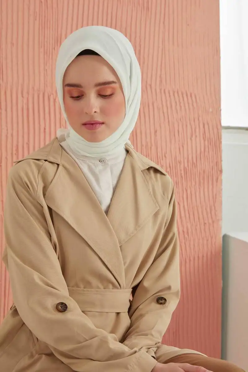 

Miray Broken White Cotton Scarf