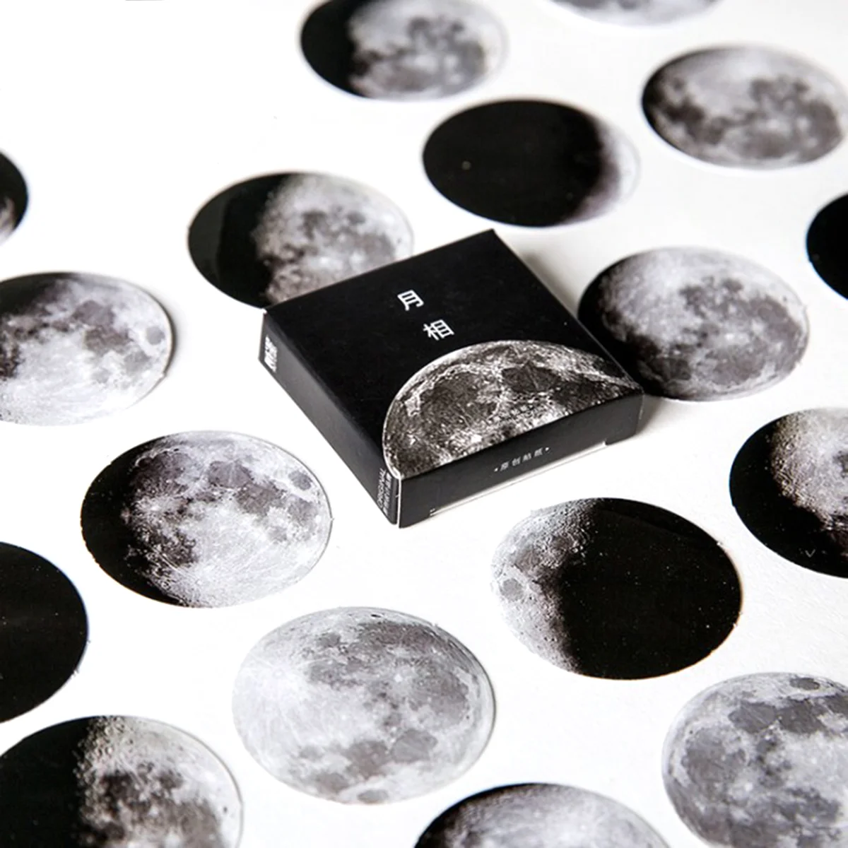 

5 Packs of Stationery Stickers DIY Planet Sticky Papers Label Papers for Decoration