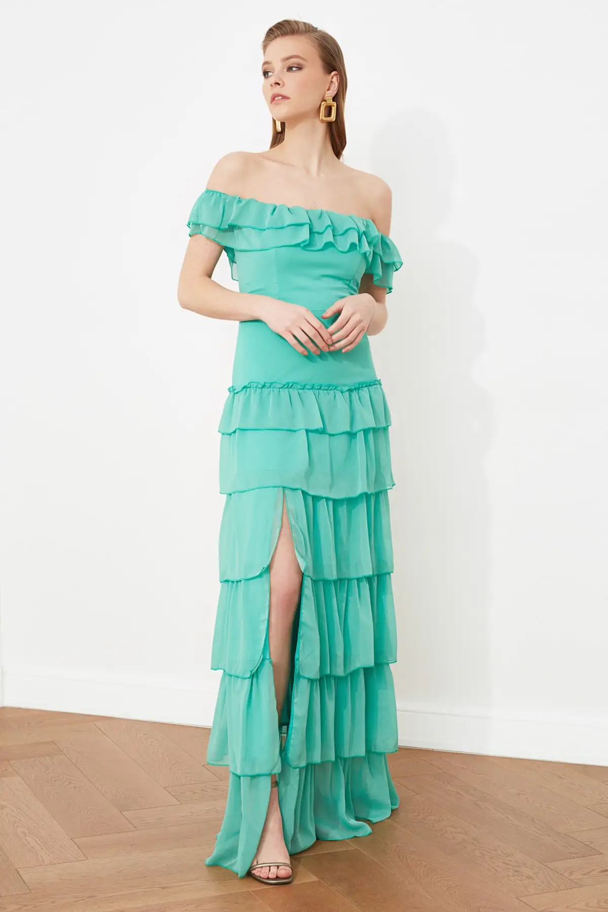 Trendyol Ruffle Detail Evening Dress &amp Graduation Gown TPRSS20AE0224 | Свадьбы и торжества