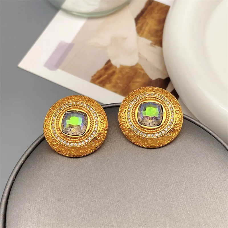 

French Retro Circle Texture Diamond-Encrusted Circular Shape Stud Earrings For Women Personality Stylish Earrings Jewelry