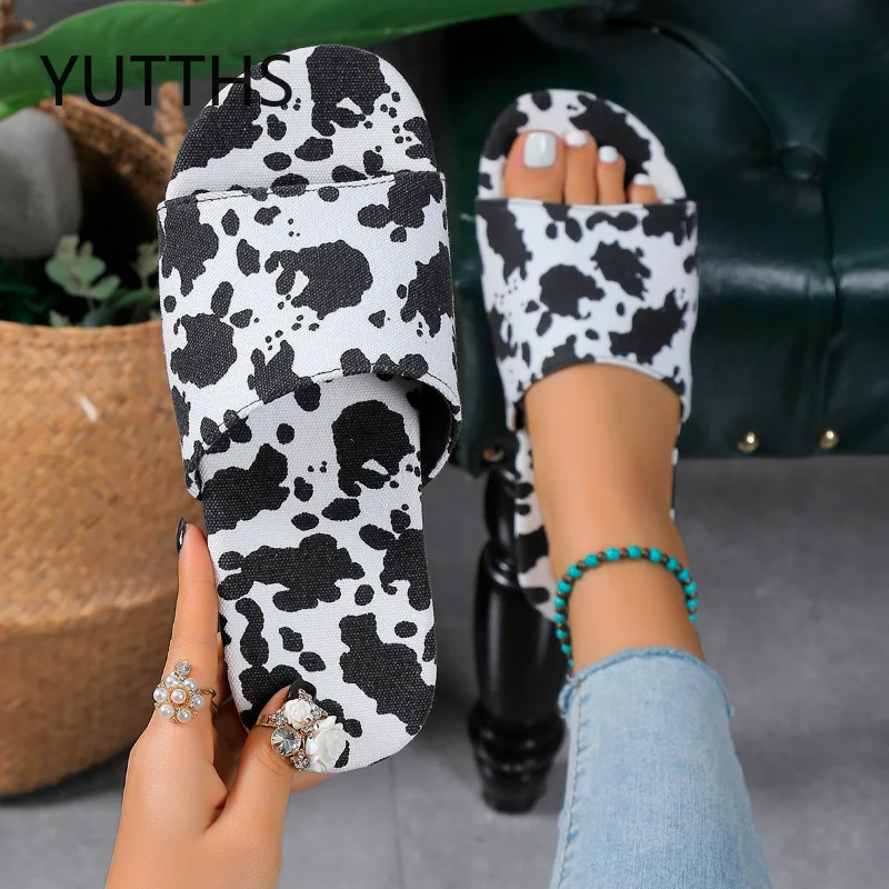 

2023 New Summer Outside Korean Style Women's Slippers Leisure Beach Flat Bottom Non-slip Shoes Shallow Slides Quality Leather PU