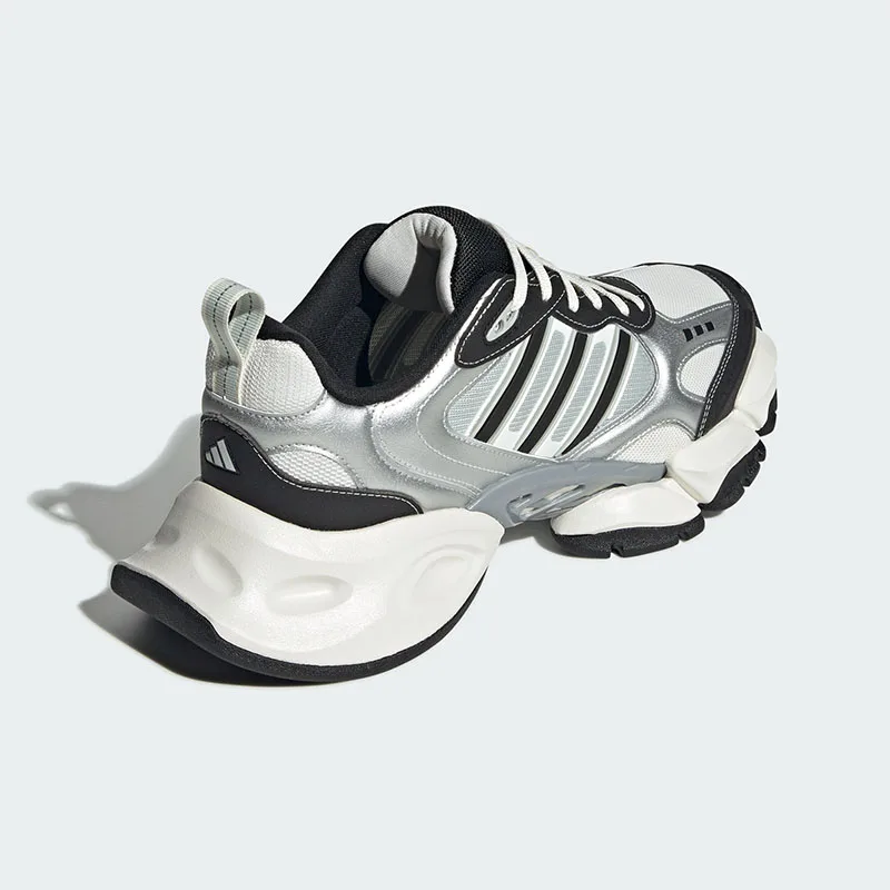 Мужские массивные кроссовки Adidas IH0429, бело-черные с металлическим серебристым отливом, с подошвой Lightstrike Dreamstrike+, на шнуровке, повседневная спортивная обувь. (art.: 3920dd31df30a) - 3920dd31df30a