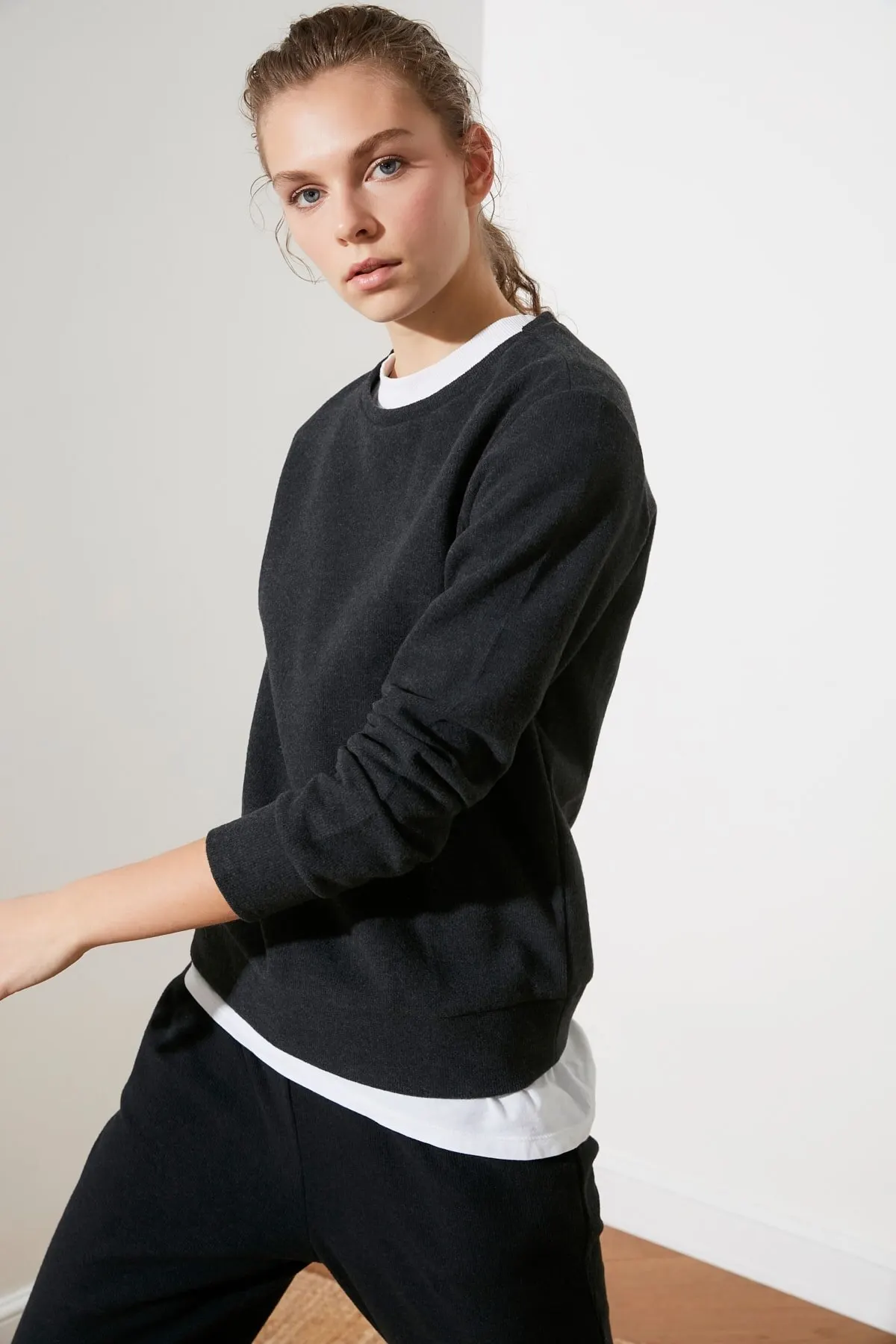 

Women's Sweatshirt antnite Basic Knitted Hoodies Fashion All Season New Designer Pullovers Fleece Hoodies