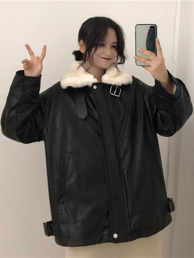 Black Winter Leather Jacket Women Korean Fashion Vintage Zipper Chic Biker Jacket Female Autumn Warm Loose Faux Fur Leather Coat