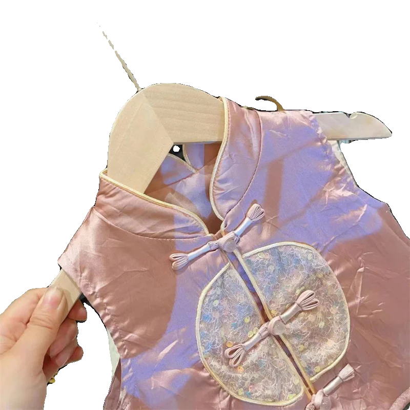 Блузка с вышивкой и брюки широкими штанинами для девочек Новинка лета 2024