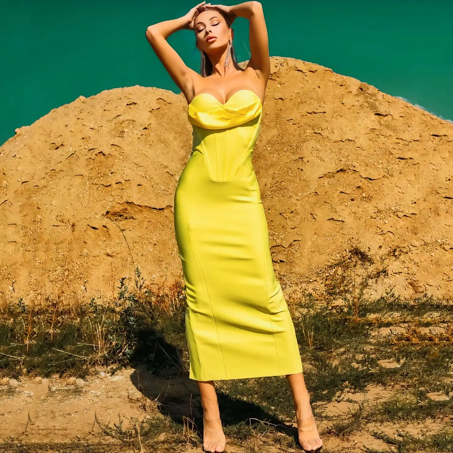 Летнее Новое поступление лидер продаж пикантное платье с глубоким вырезом