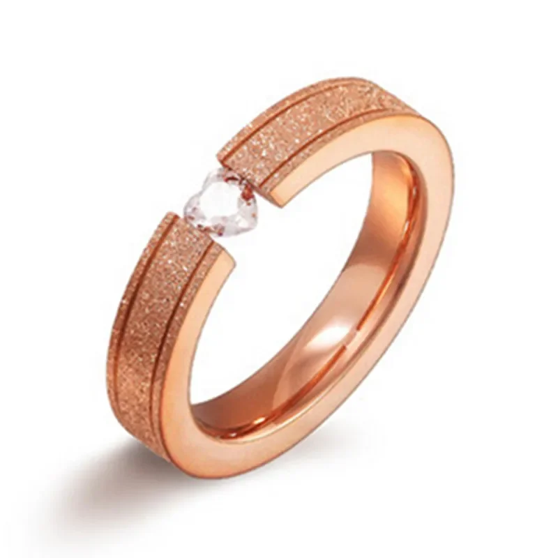 MANGOSKY Изысканное матовое кольцо в форме сердца с фианитом из титановой стали