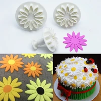 3pcs barberton daisy biscuit cutter mold cookie stamps diy chocolates fondant dessert pastry for kitchen baking accessories