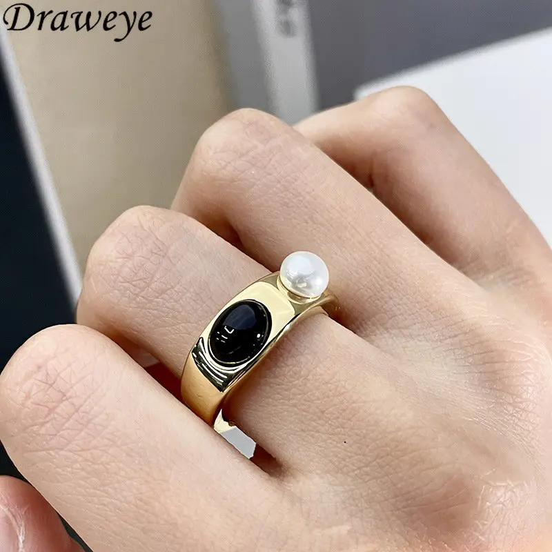 

Draweye Hiphop Punk Style Rings for Women Black Korean Fashion Metal Vintage Anillos Mujer Forefinger Geometric Ins New Jewelry