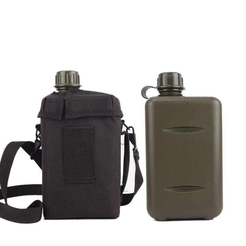 Уличная портативная камуфляжная бутылка для воды большой объем 2 л с ремешком и