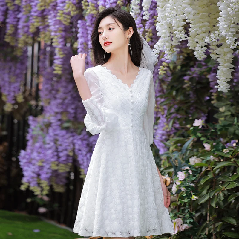 White evening dress, women's high-end feeling, small figure lace dress, certificate registration, white dress, can be worn in