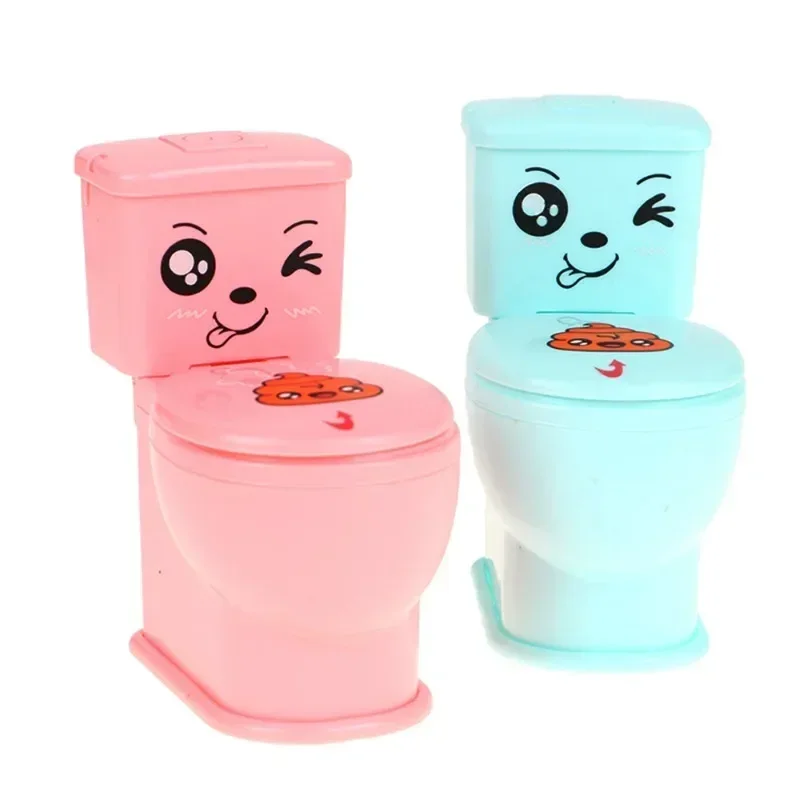 Игрушка на сиденье для унитаза роман интересный спрей какашек розыгрыш шутка