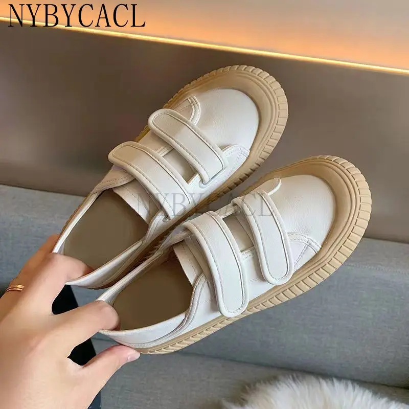 Women Vulcanize Shoes Autumn New Fashion Casual Color Matching Thick Sole Shoes Lace Up Sneakers Ladies Flats New 2022