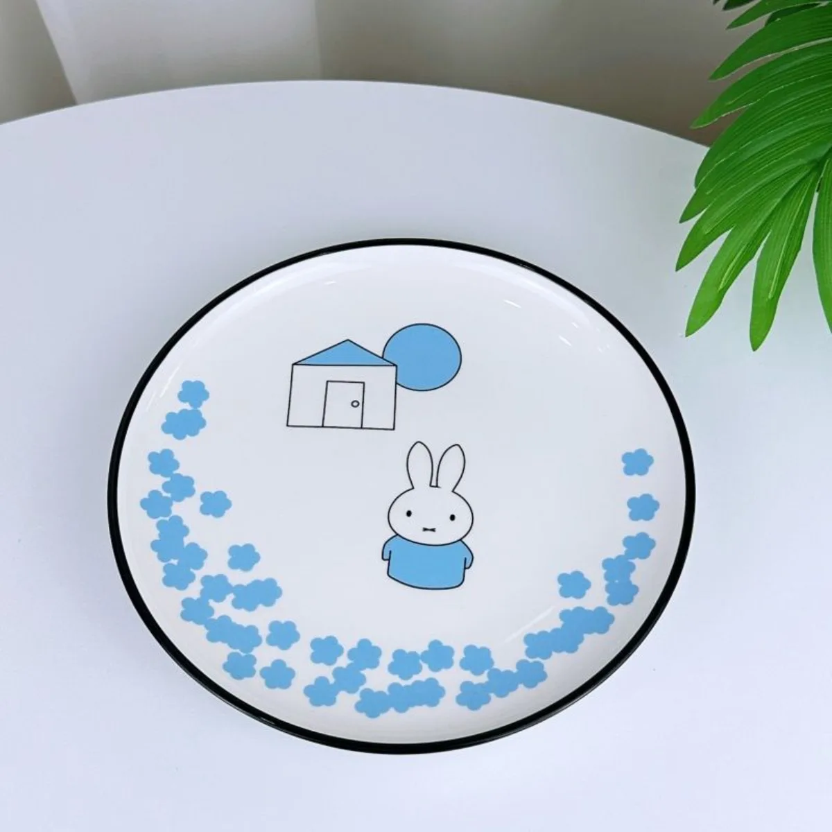 Фото Kawaii Miffy Rabbit Обеденная тарелка Милый мультфильм Модная и высококачественная керамическая круглая тарелка Ins Обзор для завтрака Тарелка в форме сердца №4