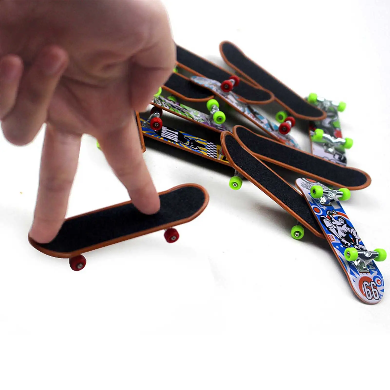 

Creative Finger Skateboard Unique High-Performance Awesome Alloy Skate Boarding Small Toy Fingertip Movement Kids Birthday Gifts