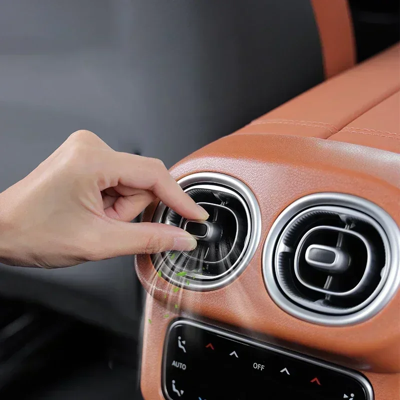 Фото Для Mercedes Benz C GLC Class W206 X254 2022-2025 кожаная автомобильная задняя розетка для кондиционера, противоударная накладка, автомобильные аксессуары №5