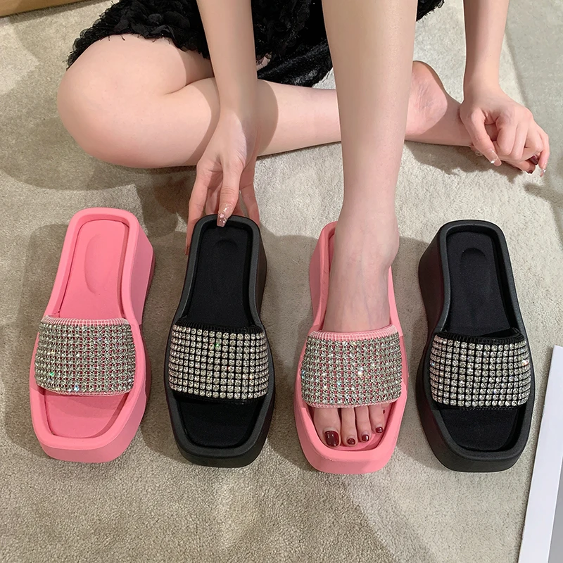 

High-Heeled Shoes Lady House Slippers Platform Slides Jelly Flip Flops On A Wedge Glitter Fabric Crystal PU Scandals Rome