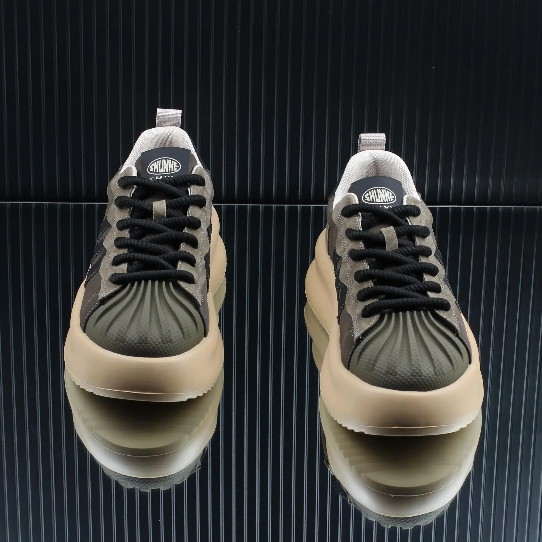 Мужская обувь 2024 осенне-зимние новые туфли для досок мужская повседневная на