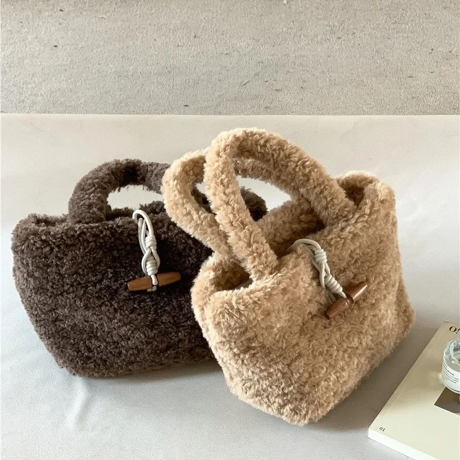 

Winter Lambswool Tote Bags for Women Cute Warm Plush Women Handbags Small Soft Shoulder Bag Designer Shopper Purse Female Clutch