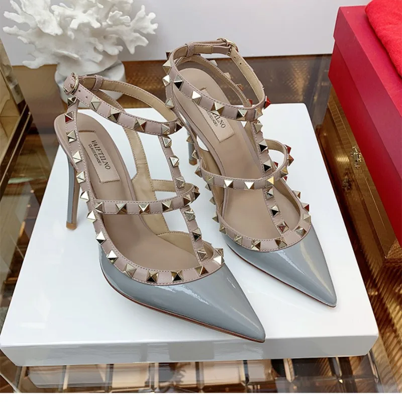 Summer Women's Gladiator Sandals Pumps 2023 Ankle Strap Fashion Patent Leather Luxury Rivet High Heels Designer Women's Shoes 41