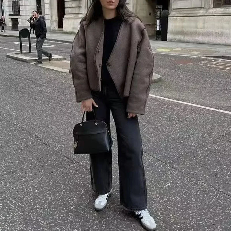 

TRAF 2023 Women Jacket Autumn Korean Fashion Warm Coats Loose Vintage Top Female Outwear Chic Tops Streetwear Woman Jackets