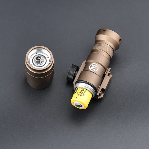 WADSN Surefire M300A LED фонарик для оружия