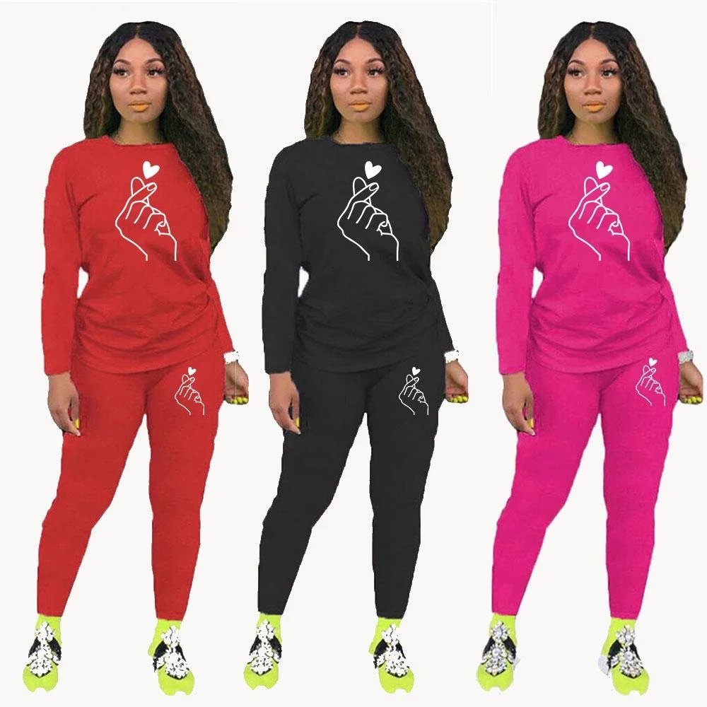 Oversized Tracksuit Women Heart Print Hoodies + Pants 2 Piec Set Sport Long Sleeve Sweatshirt Outfits Female Yoga Fitness Set