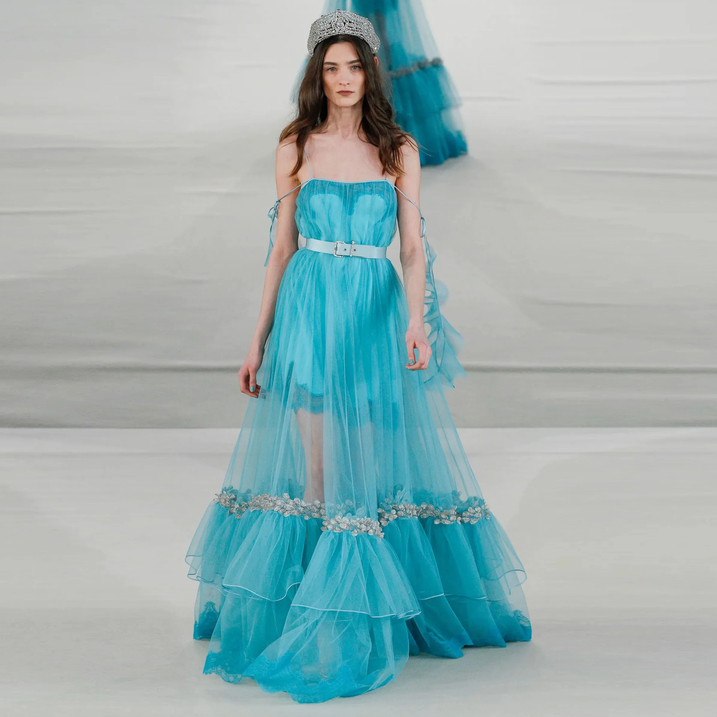 

Summer Pretty Ice Blue A-line Tulle Women Maxi Dresses Ruched Bottom Shiny Crystal Long Tulle Robe Prom Gowns