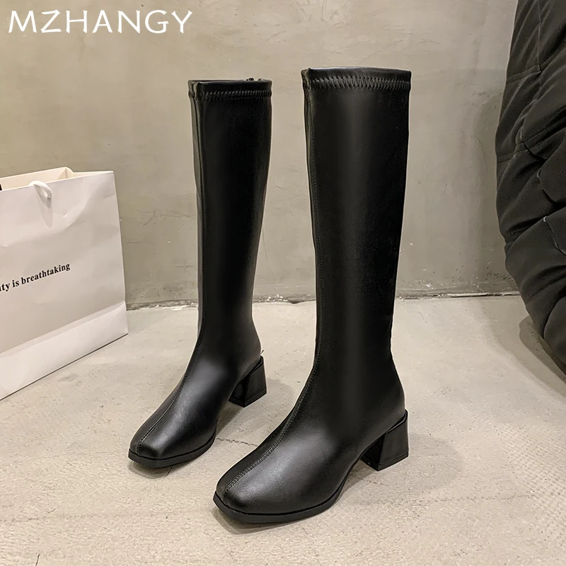 Женские кожаные сапоги для снежной погоды с квадратным носком на среднем каблуке