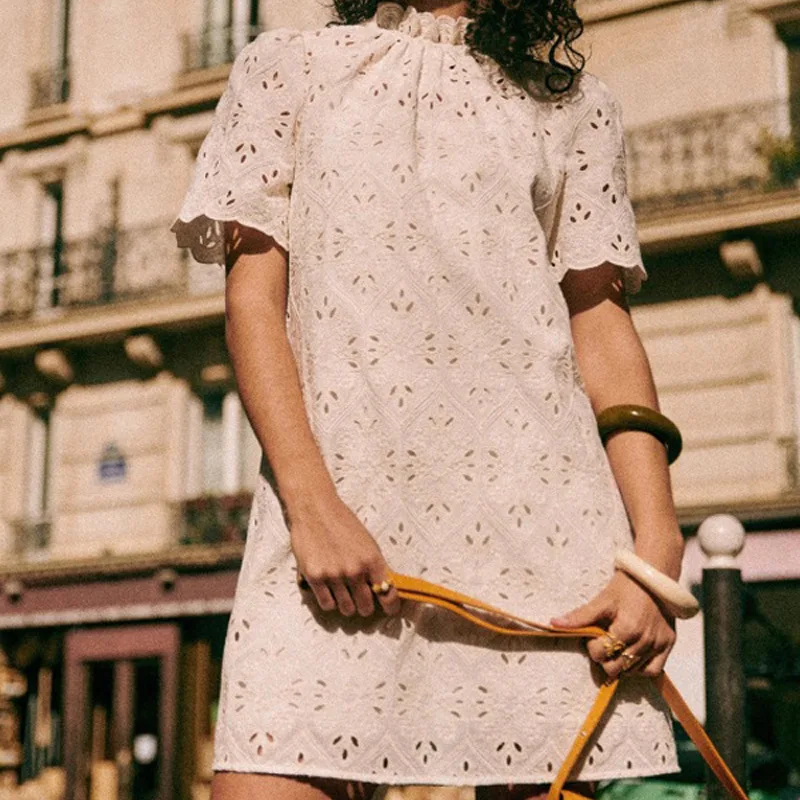

Vintage Lace Embroidered Crochet Midi Dress Ladies Temperament Commuter White Hollow Stand Collar Short Sleeve Dress