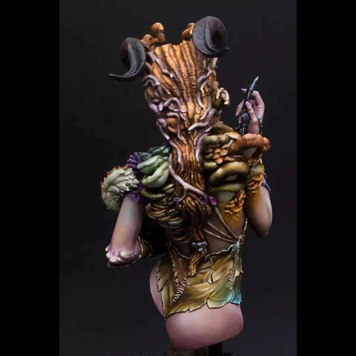 Неокрашенная фигурка МEEKLION MODEL 1/12 бюст фэнтези