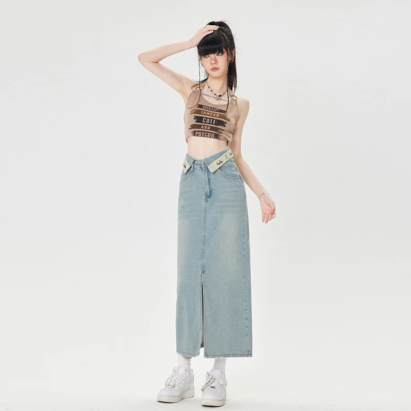 Real time photo of denim skirt for women in summer nostalgic blue commuting retro ruffled embroidery letters high waisted slim