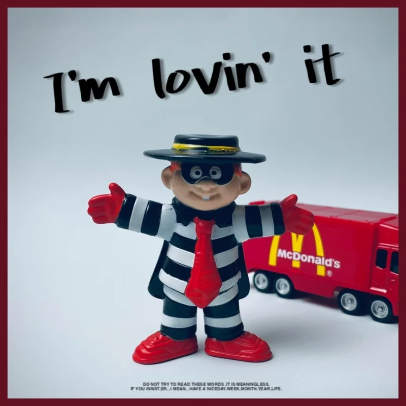 

Cartoon McDonaldDoll Hamburglar Figure Model Doll Creative Pendant Ornaments Tabletop Decoration Collection Gift