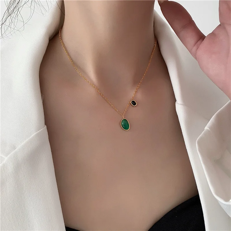 

Black Green Agate Irregular Double Pendant Stainless Steel Chain Gold Color Collar Necklace for Women Delicate Fashion Jewelry