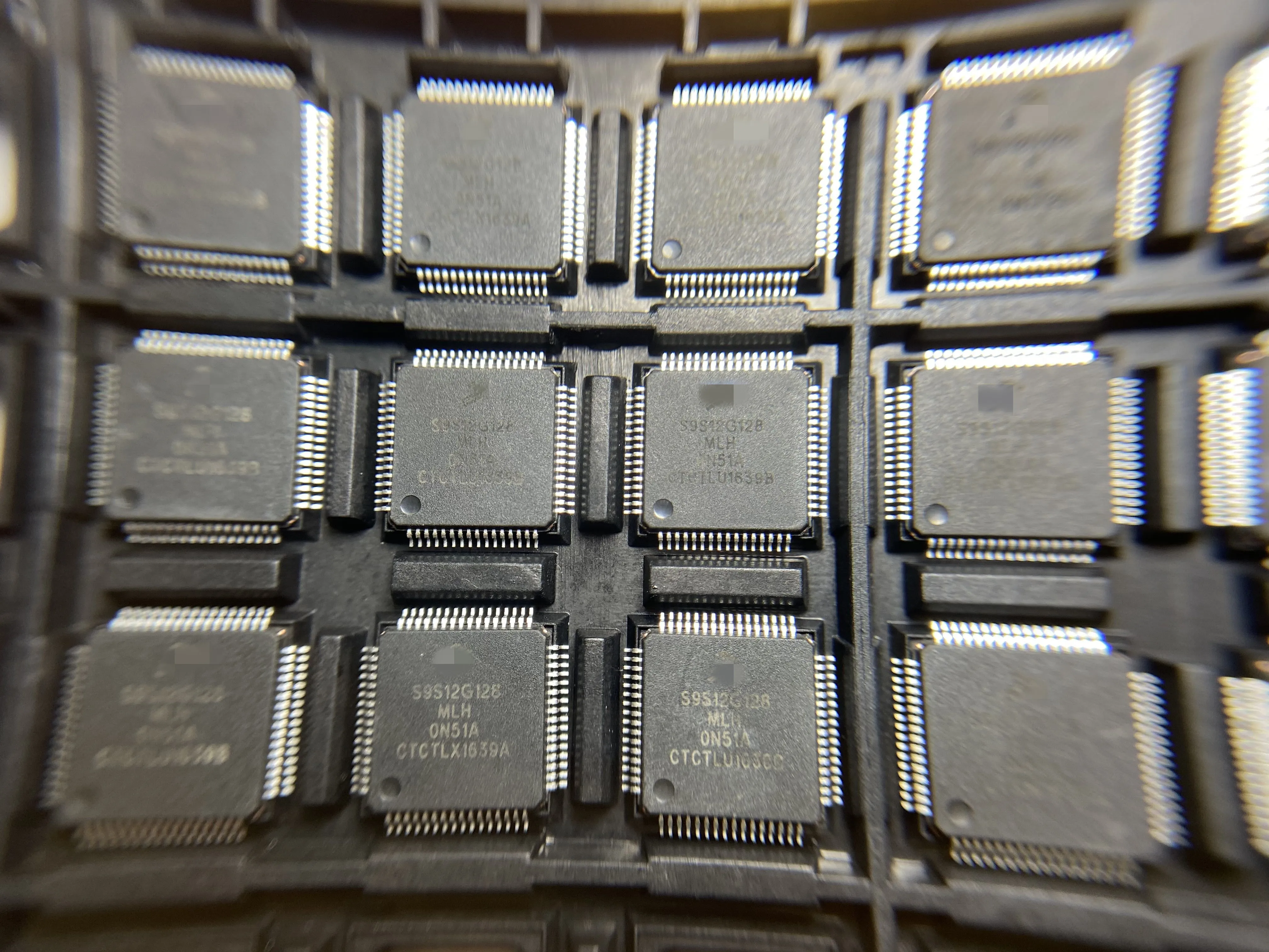

3 шт., автомобильные 64-Pin флеш-накопители S9S12G128MLH S9S12G128F0MLH MCU 16-bit S12 CISC 128KB, 3,3 В/5 В