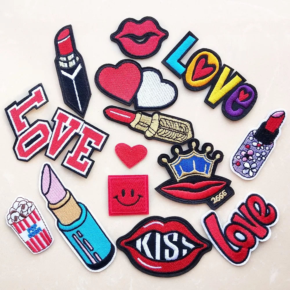 

Fashion Lipstick Embroidery Iron on Patches for Clothing Red Lips Love Stickers Appliques on Backpack Badges Parkas Coats Patch