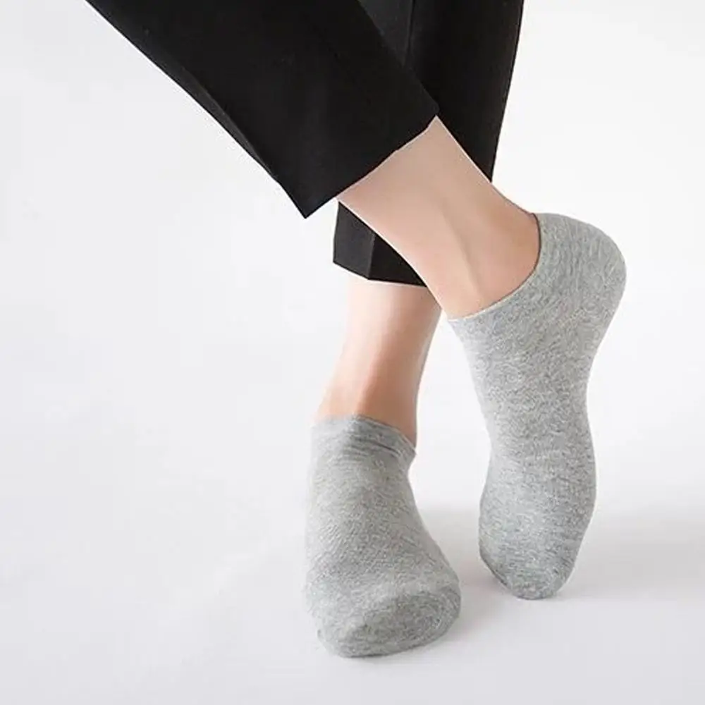 Fashion Casual Socks Men No Show Socks Solid Cotton Outdoor Sports Socks Small Foot Heel Protection Boat Socks Black Socks