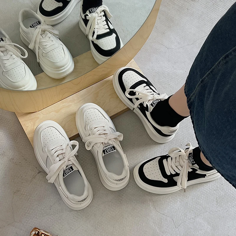 

Sports Shoes Lady Casual Female Sneakers Round Toe Shallow Mouth Clogs Platform Basket New Summer Small Creepers Breathable Slip