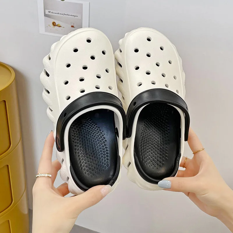 Couple Hole Shoes Men's and Women's Garden Shoes  EVA Beach Shoes Breathable Sandals Dual Wear Sandals Slippers Non slip
