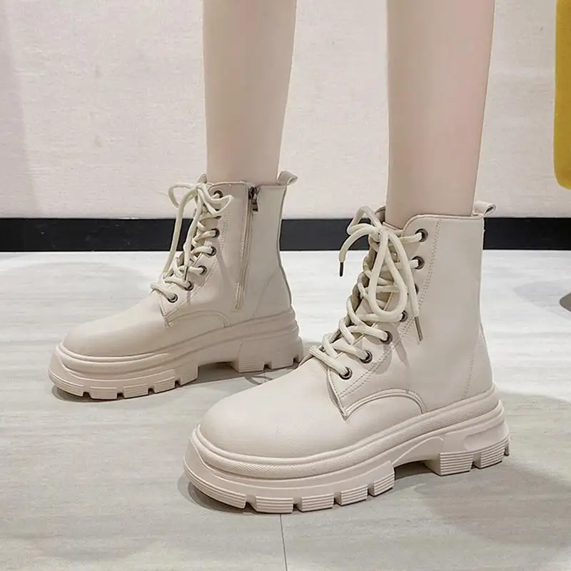 Fashion Luxury 2022 New Boots for Women Patent Leather Boots Square Heel High Top Women Shoes Europe Short Boots Female