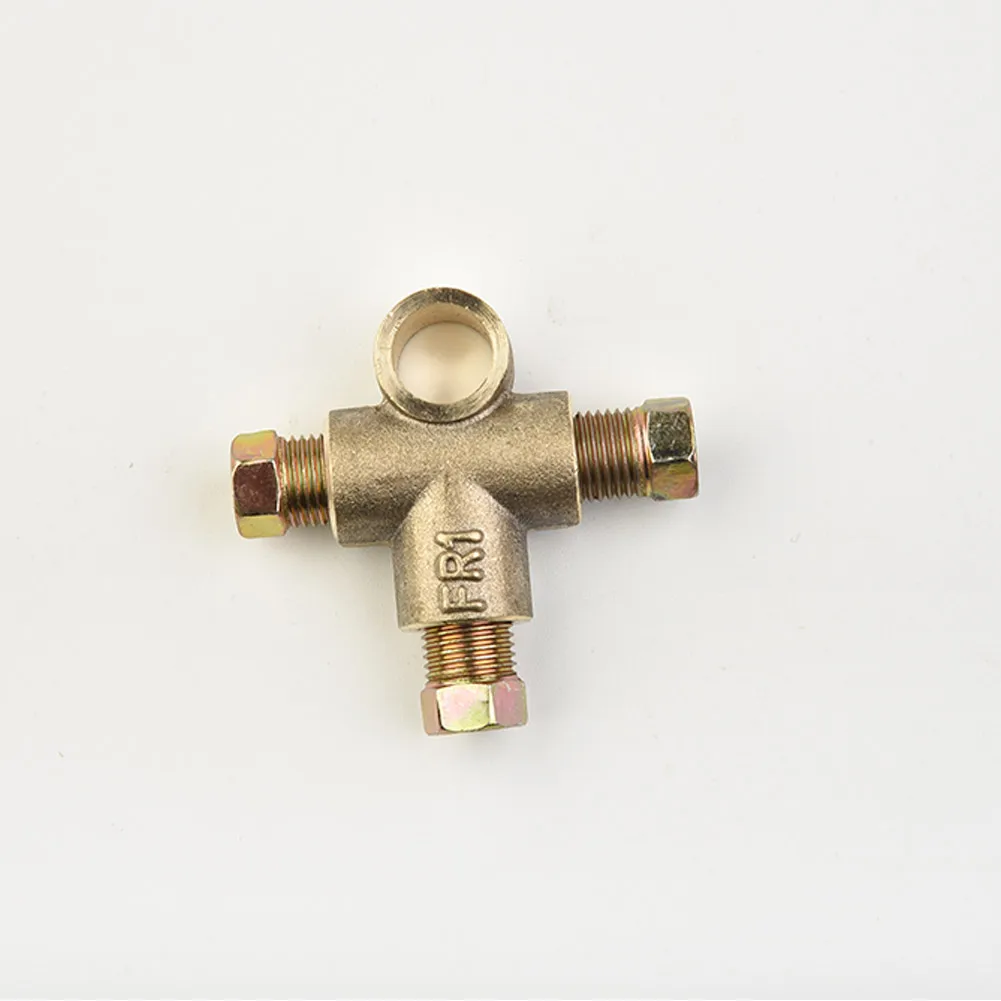 Рисунок 3 - Тройник с 3-сторонним тормозом и 3 наружными гайками